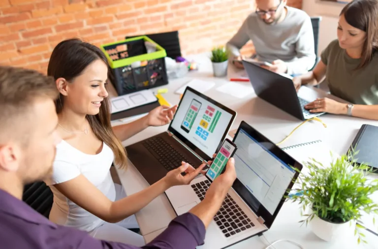 Chuẩn bị website đón sân bay để ra mắt